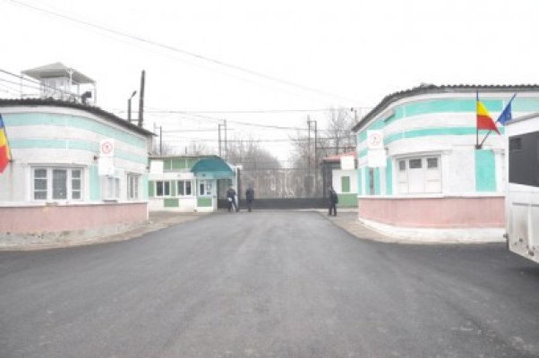 Elevii Liceului Teoretic „George Călinescu” Constanța, în vizită la Penitenciarul Poarta Albă